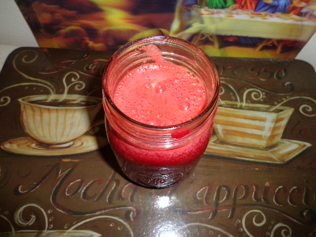 juice-red-mason-jar1