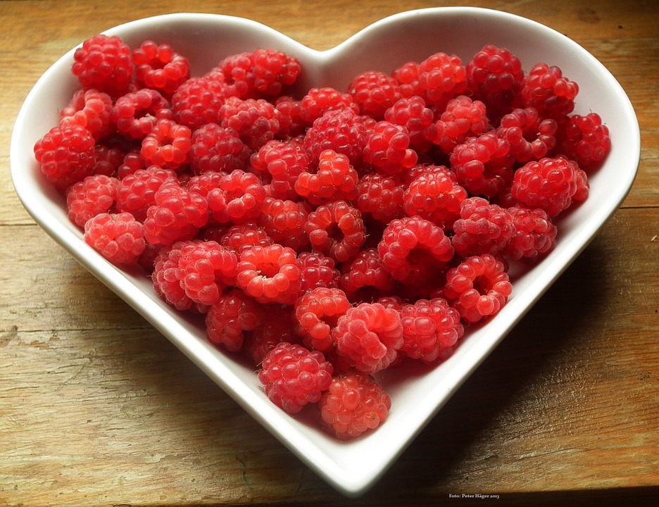 heart_raspberries