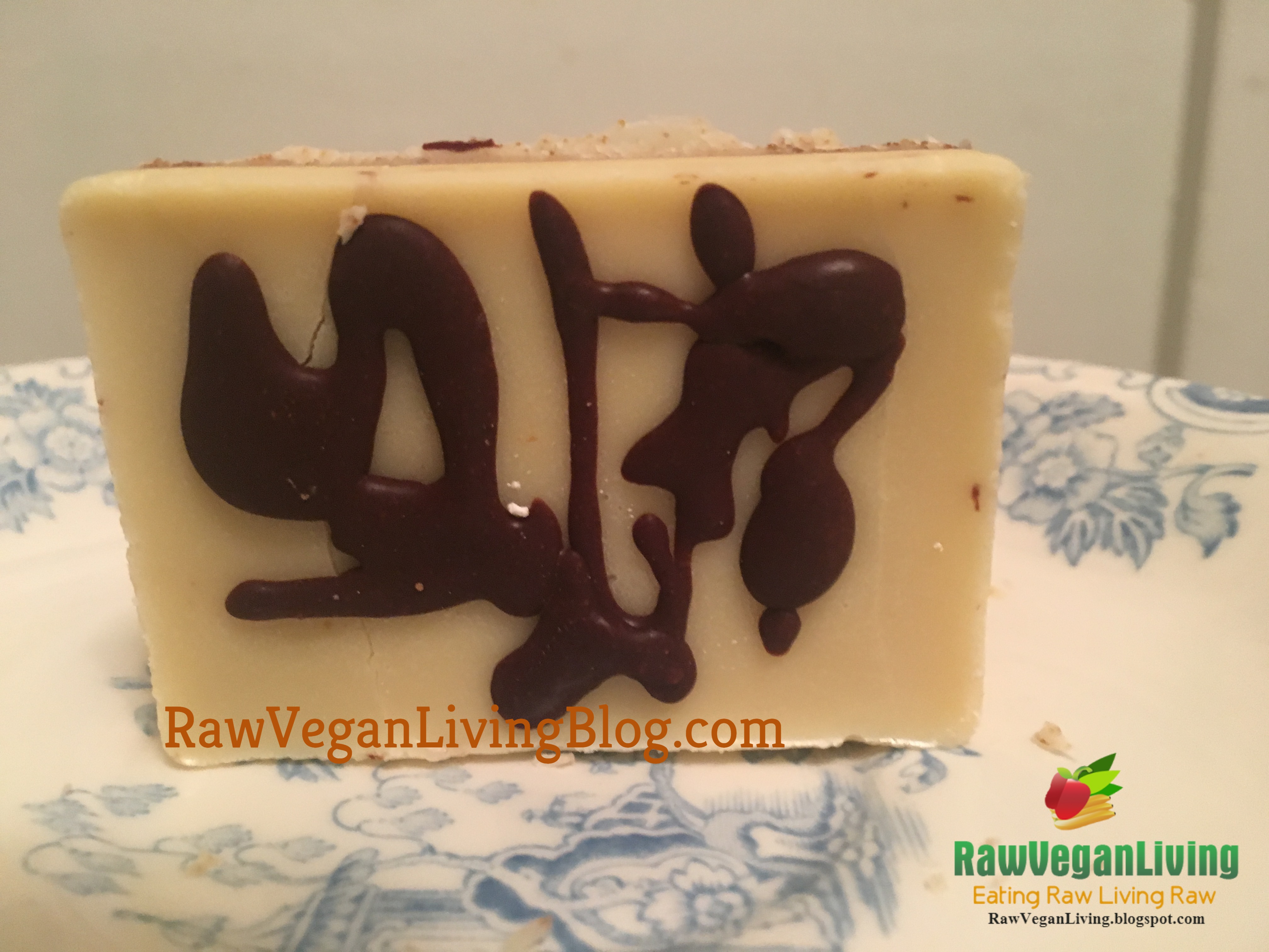 raw vegan white chocolate with chocolate drizzle